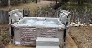 hideaway_hot_tub_001